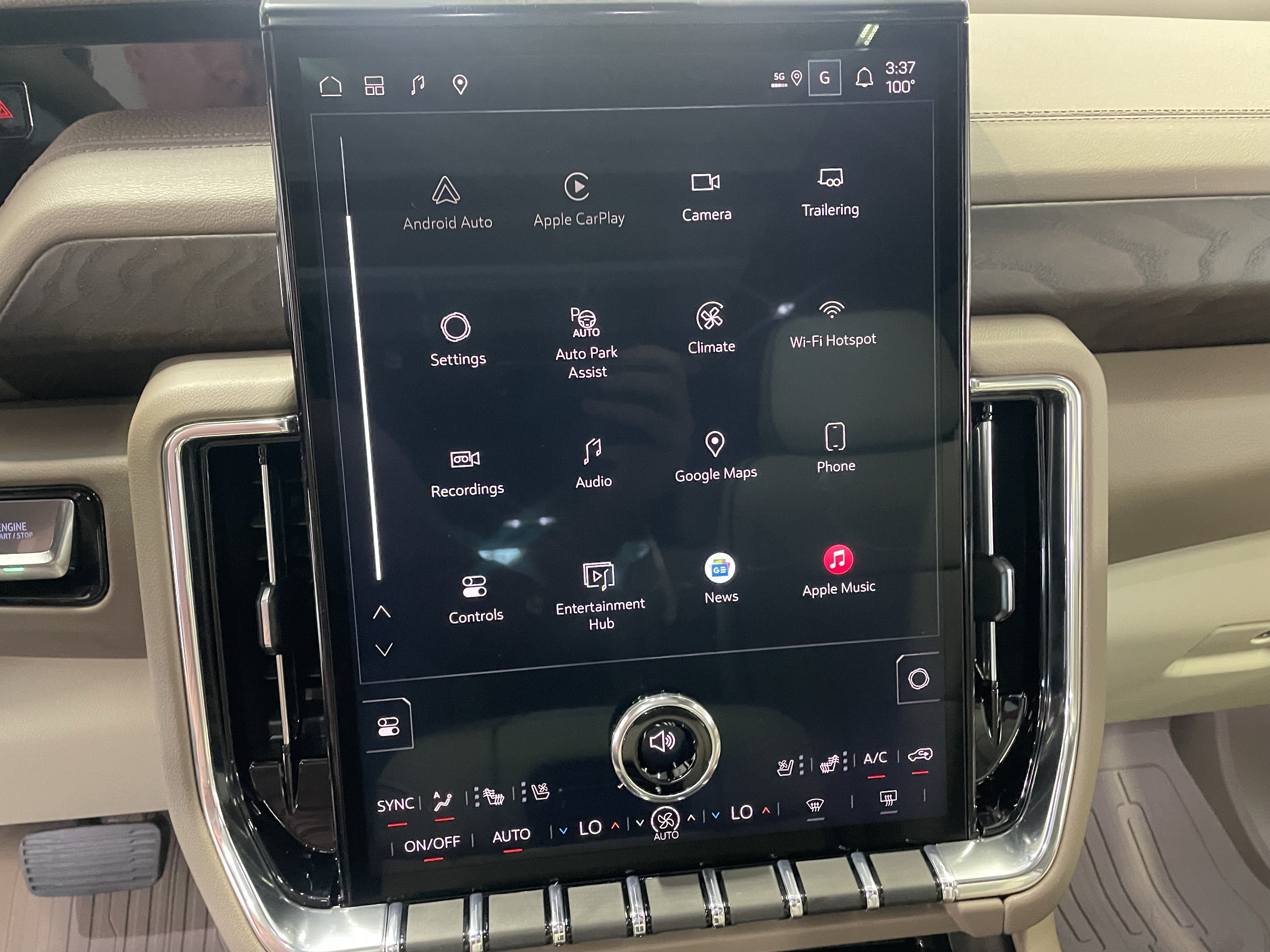 New 2026 GMC Yukon Denali w/ Denali Reserve Package AWD/4WD image 20