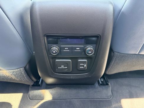 Used 2021 Buick Enclave Essence w/ Sound and Sites Package FWD image 28