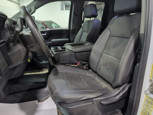 Used 2021 Chevrolet Silverado 2500 W/T w/ WT Convenience Package AWD/4WD image 8