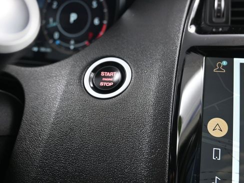 Used 2021 Jaguar E-PACE SE image 24