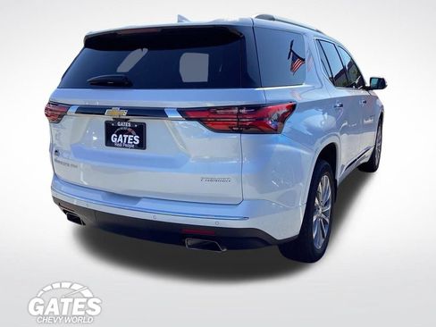 Used 2022 Chevrolet Traverse Premier AWD/4WD image 9
