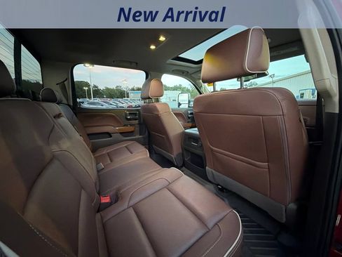 Used 2019 Chevrolet Silverado 3500 High Country w/ Duramax Plus Package AWD/4WD image 8