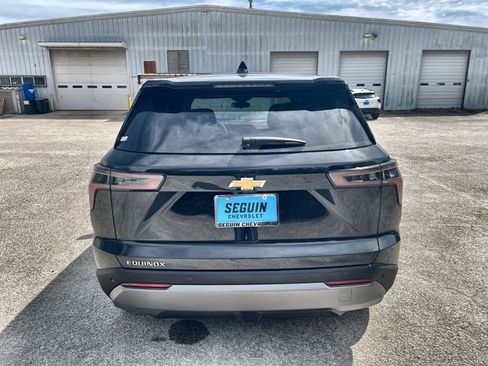 Used 2025 Chevrolet Equinox LT image 31