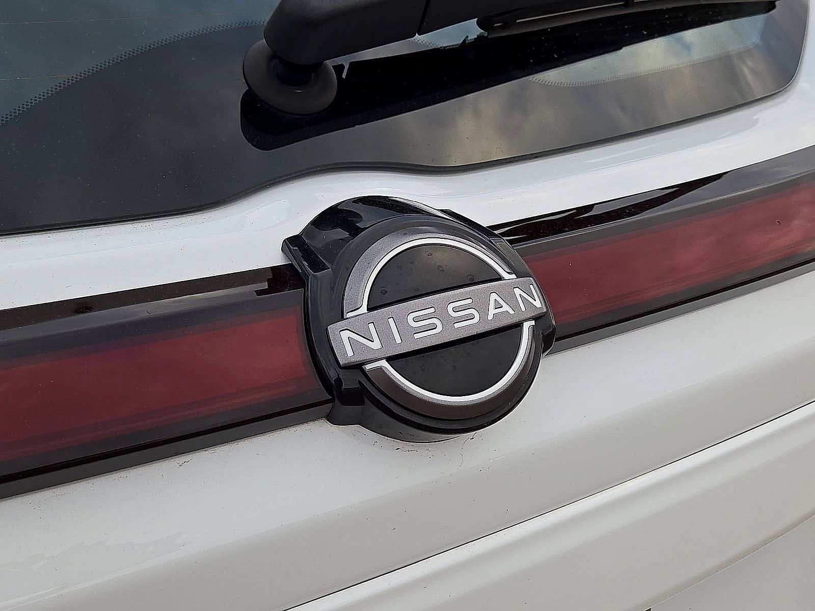 Used 2024 Nissan Kicks SV FWD image 12