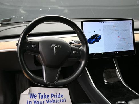 Used 2018 Tesla Model 3 Long Range RWD image 34