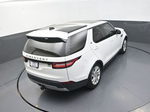 Used 2017 Land Rover Discovery HSE AWD/4WD image 17