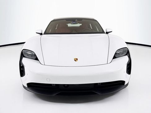 Certified 2022 Porsche Taycan GTS AWD/4WD image 10