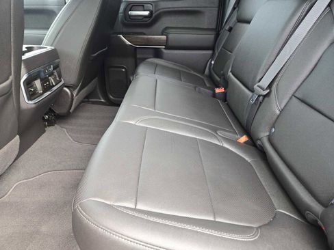 Used 2021 GMC Sierra 1500 SLT image 28