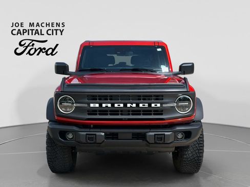 Used 2024 Ford Bronco Black Diamond w/ Sasquatch Package AWD/4WD image 10
