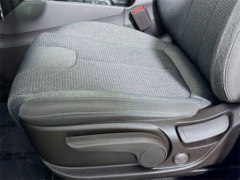 Used 2019 Hyundai Santa Fe SE image 15