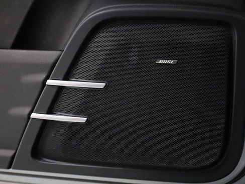 Used 2017 Porsche Cayenne image 17