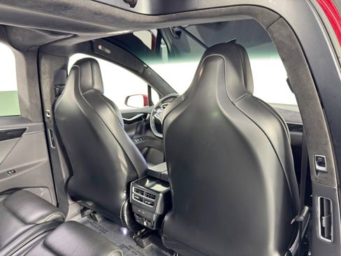 Used 2016 Tesla Model X P90D image 33