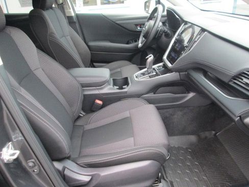 Used 2022 Subaru Outback Premium w/ Popular Package #1 image 14