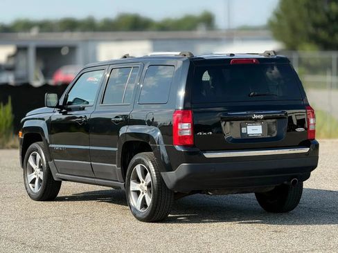 Used 2016 Jeep Patriot High Altitude AWD/4WD image 10