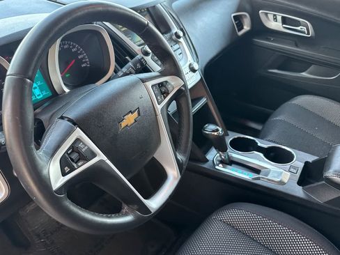 Used 2017 Chevrolet Equinox LT w/ Convenience Package FWD image 11