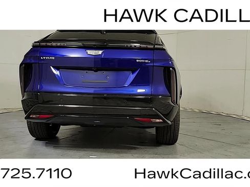 New 2026 Cadillac Lyriq Signature Sport AWD/4WD image 6