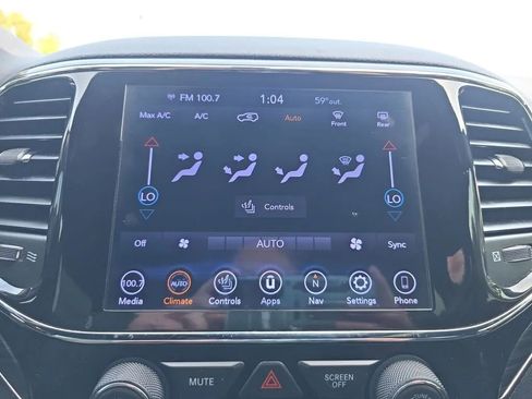 Used 2020 Jeep Grand Cherokee Limited w/ Luxury Group II image 29