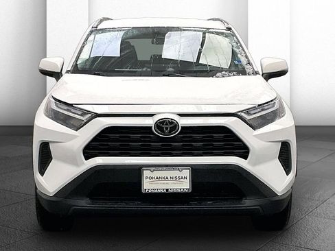 Used 2025 Toyota RAV4 XLE image 2