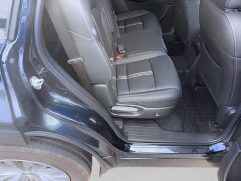 Used 2024 MAZDA CX-90 3.3 Turbo w/ Select Package image 37