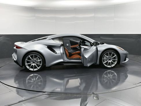 New 2025 Lotus Emira RWD image 33
