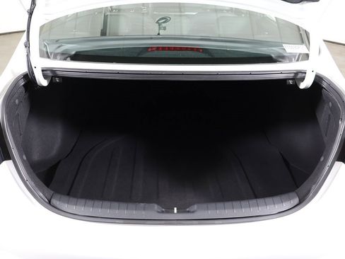 Used 2024 Kia Forte GT-Line image 18