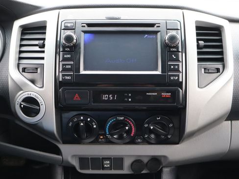 Used 2013 Toyota Tacoma 4x4 Double Cab w/ SR5 Pkg image 34