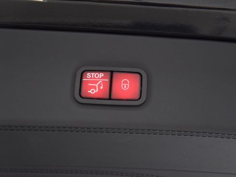 Certified 2024 Mercedes-Benz Maybach GLS 600 4MATIC image 35