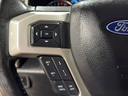 Used 2021 Ford F250 Lariat w/ Lariat Ultimate Package image 40