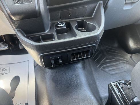 Used 2018 Ford Transit 350 XLT RWD image 13
