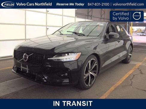 Certified 2025 Volvo S60 B5 Plus AWD/4WD image 1