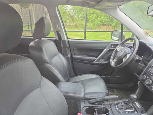 Used 2015 Subaru Forester 2.5i Touring image 12