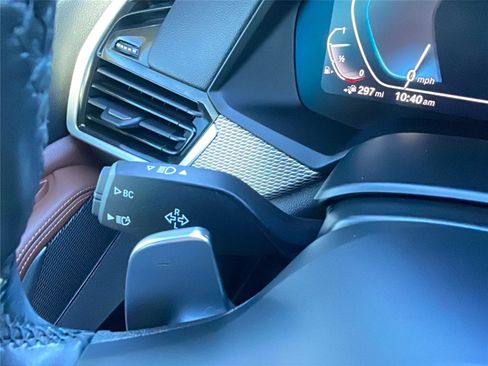 Used 2022 BMW X5 xDrive45e w/ M Sport Package image 23