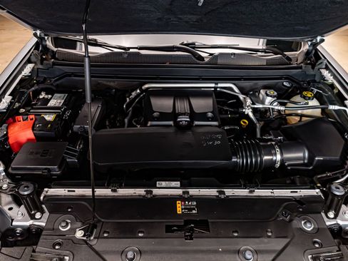 Used 2023 Chevrolet Colorado Z71 w/ Z71 Convenience Package 2 image 28