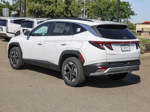 New 2026 Hyundai Tucson SEL AWD/4WD image 2