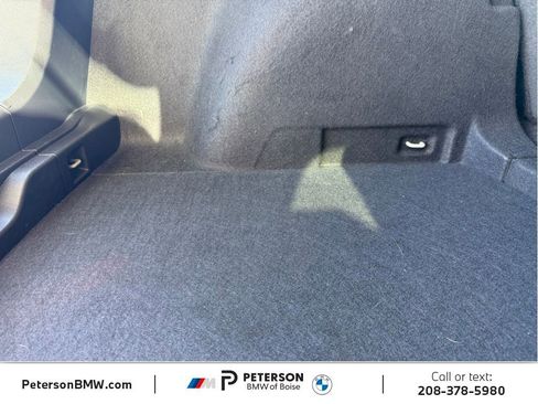 Used 2022 Volkswagen Taos SE FWD image 11