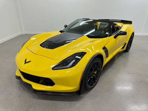Used 2016 Chevrolet Corvette Z06 w/ C7.r Special Edition image 32