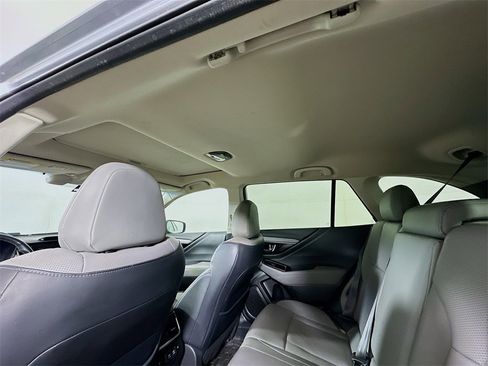 Used 2022 Subaru Outback Limited w/ Popular Package #2 image 13