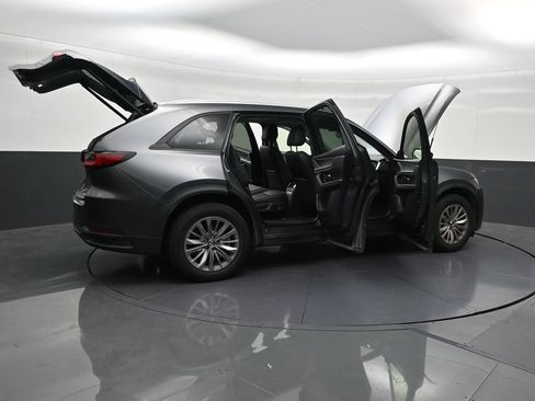 Used 2024 MAZDA CX-90 3.3 Turbo w/ Preferred Plus AWD/4WD image 31