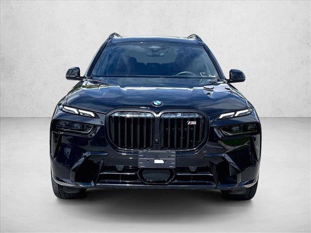 Certified 2026 BMW X7 M60i w/ Executive Package AWD/4WD image 3