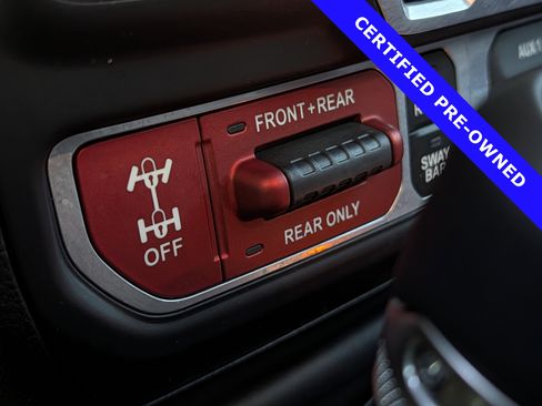 Used 2024 Jeep Wrangler Unlimited Rubicon image 34