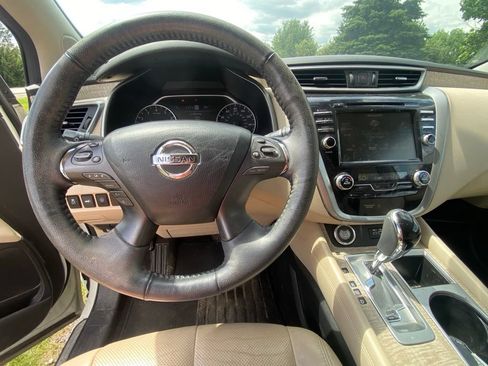 Used 2020 Nissan Murano SL w/ Moonroof Package AWD/4WD image 10