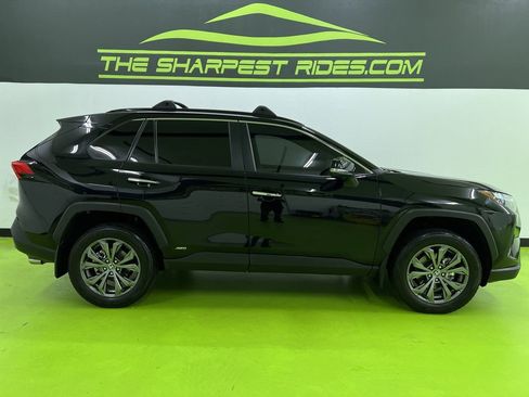 Used 2024 Toyota RAV4 Limited w/ Advanced Technology Package AWD/4WD image 11