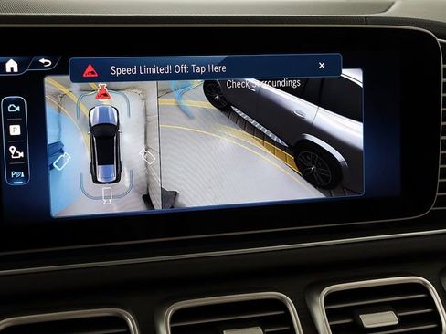 Certified 2026 Mercedes-Benz GLS 450 4MATIC image 25