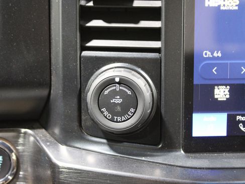 Used 2023 Ford F250 Lariat w/ Lariat Ultimate Package image 18