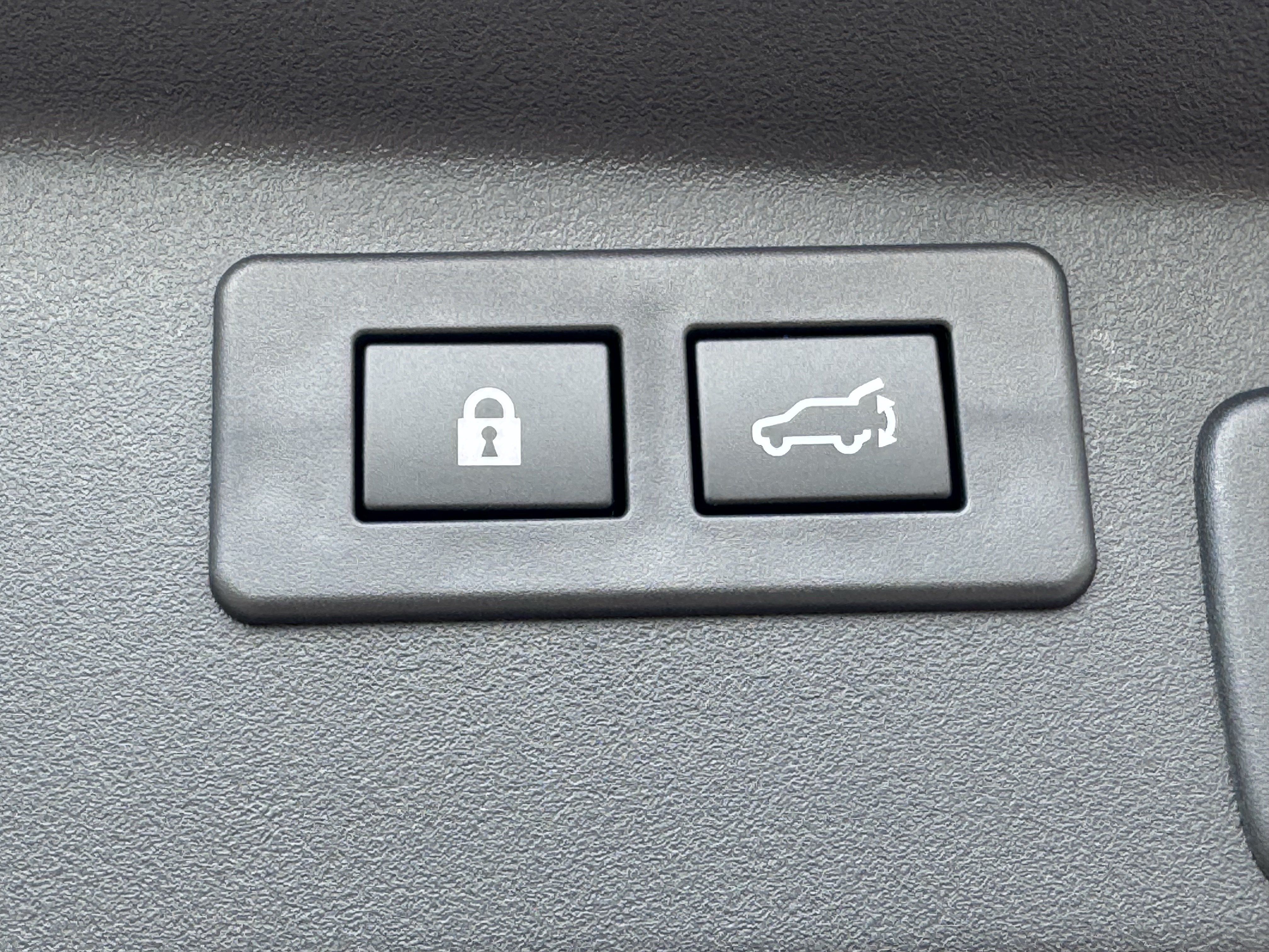 Certified 2026 Subaru Outback Premium AWD/4WD image 32