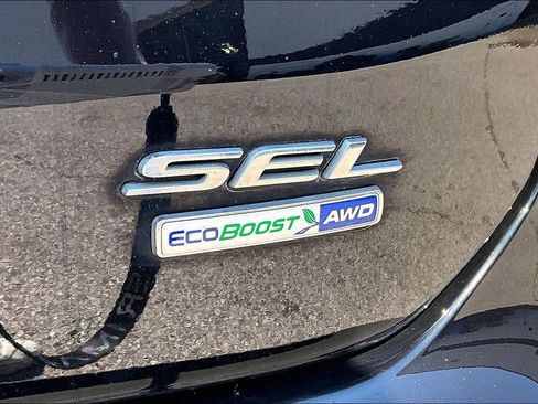 Used 2020 Ford Edge SEL w/ Convenience Package AWD/4WD image 24