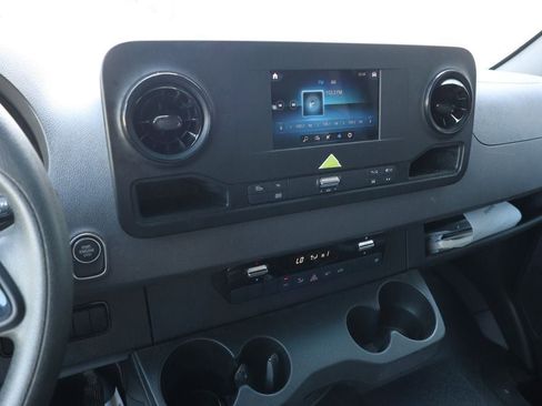 Used 2023 Mercedes-Benz Sprinter 2500 w/ Acoustic Package image 16