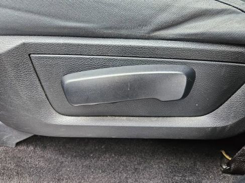 Used 2017 RAM 1500 Express w/ Express Value Package image 9