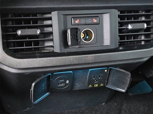 Used 2022 Ford F150 Platinum w/ Equipment Group 701A High image 18