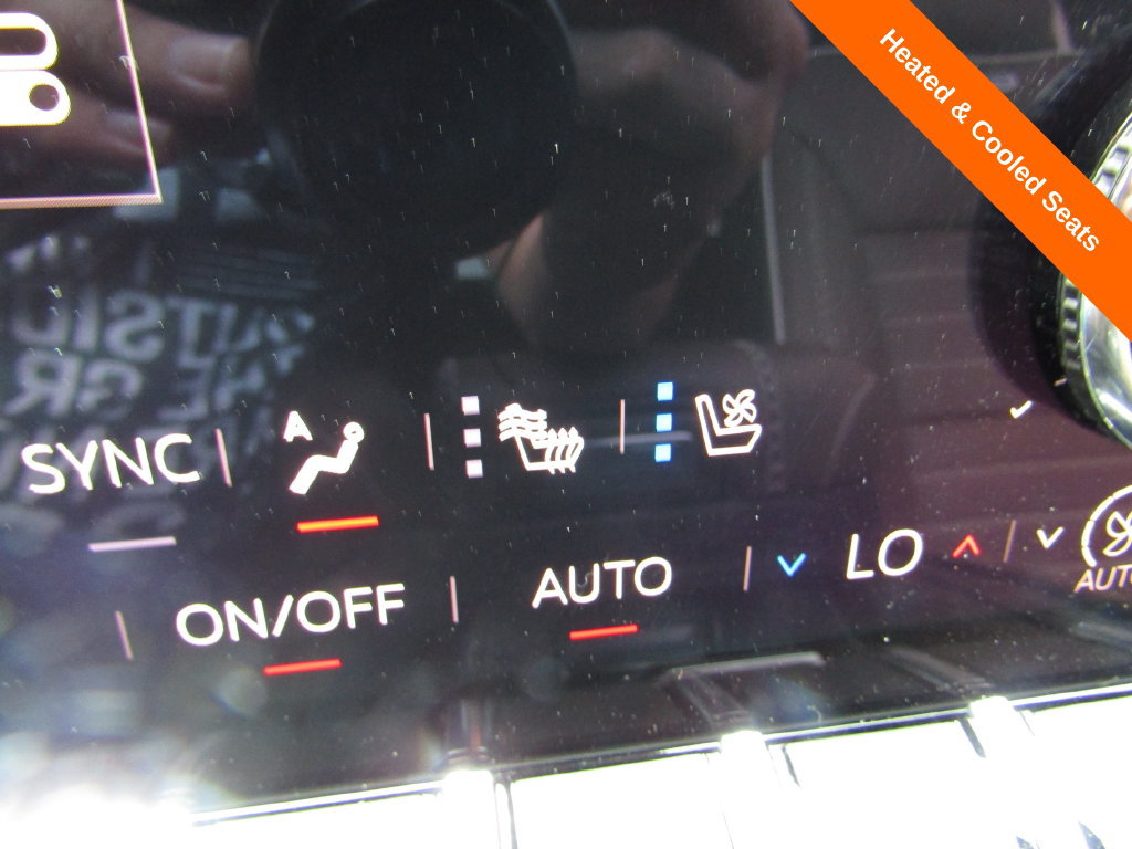 Used 2026 GMC Yukon Denali Ultimate AWD/4WD image 23